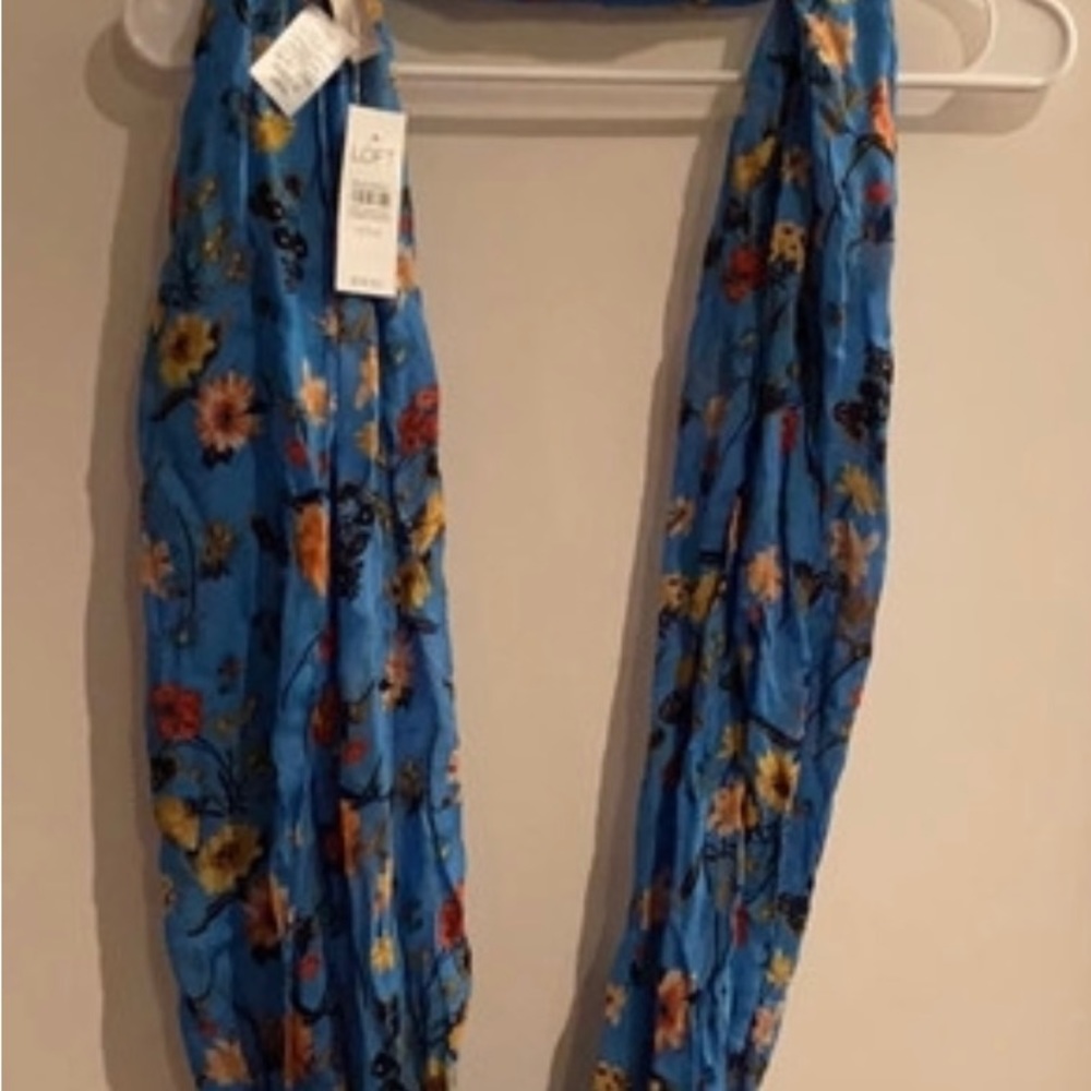Blue flower infinity scarf